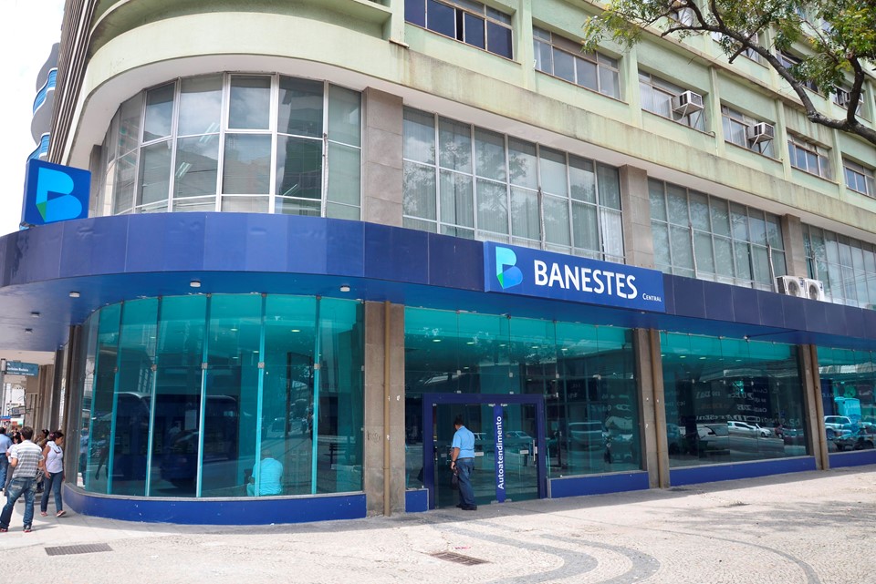 Concurso Banestes: saem editais com 936 vagas de nível médio