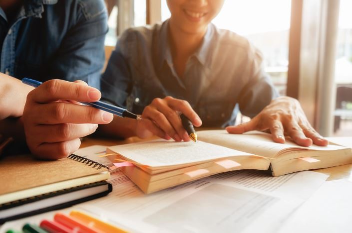 Etec De Botucatu Abre Dois Processos Seletivos Para Professores Folha