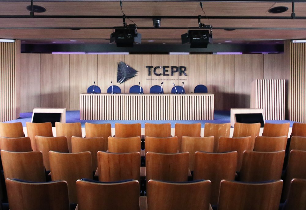 Concurso TCE PR (Foto: Dilton Leandro Vaz/Divulgação)