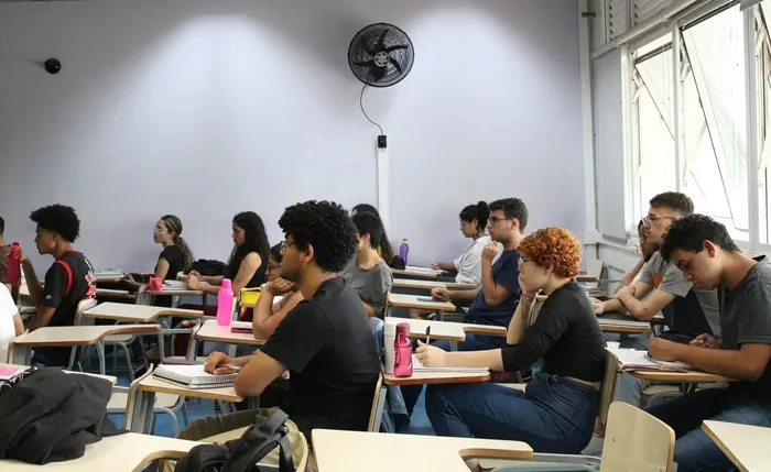 Concurso IBGE e Enam são destaques nesta terça-feira, 3